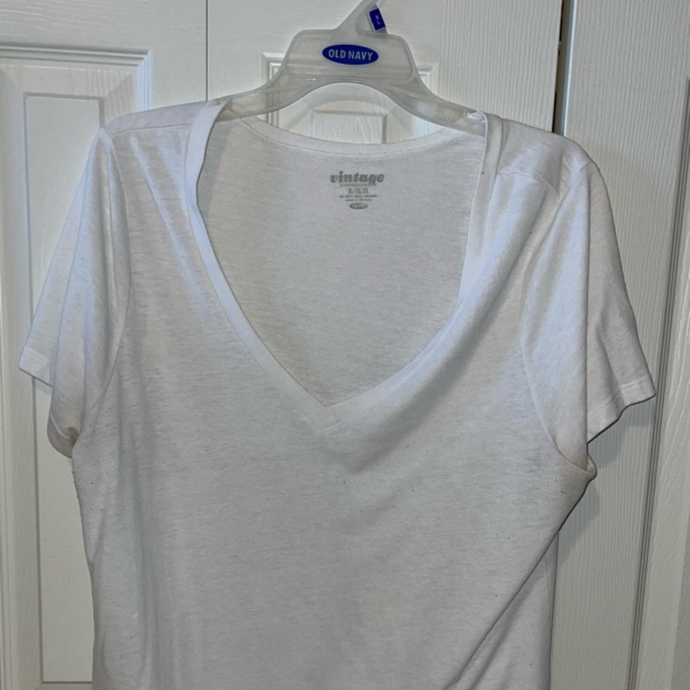 Women's V-Neck